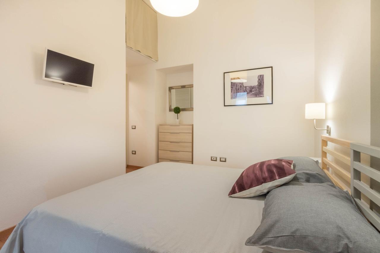 Helmi34 - Appartamento Dotato Di Tutti I Comfort Nel Centro Di Cagliari Exterior photo
