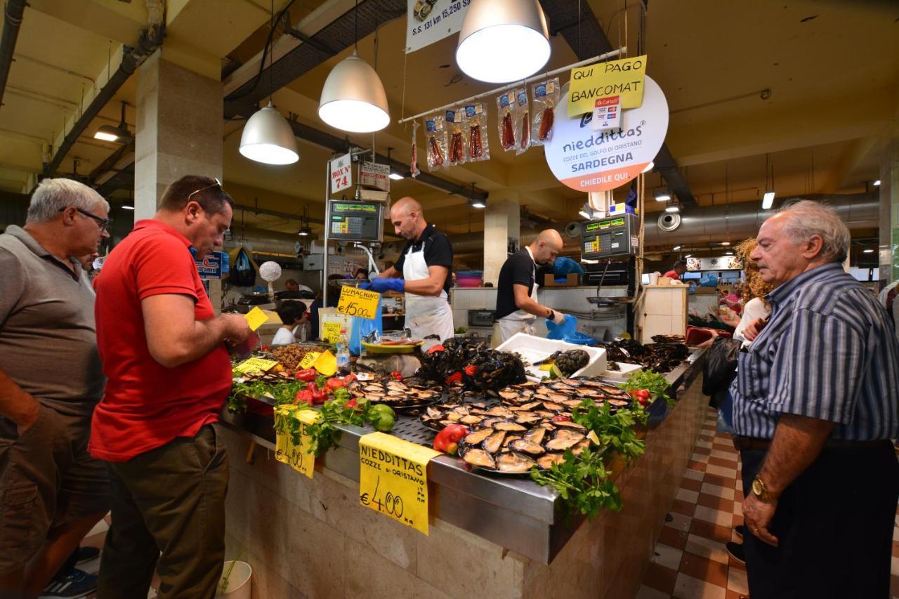 Helmi34 - Appartamento Dotato Di Tutti I Comfort Nel Centro Di Cagliari Exterior photo